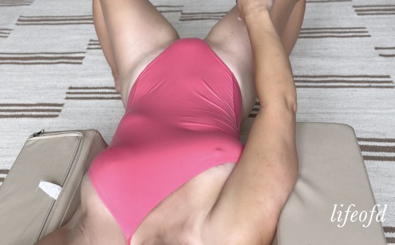 Pink Lulu bodysuit. Horny and fingering my pussy. Video screenshots