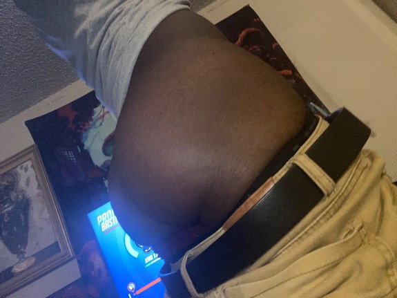 Butt pics