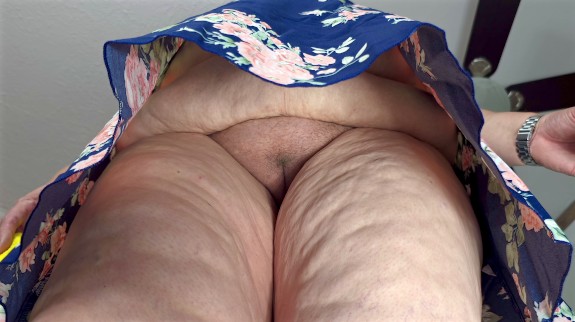 Big juicy milf