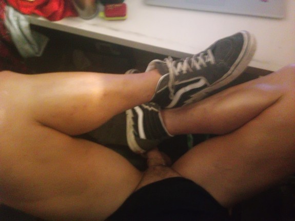 Chilling by myself and exercising Big Cock