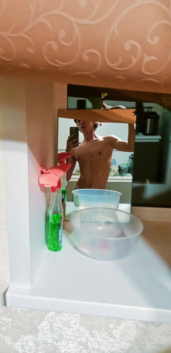Me after the shower^^