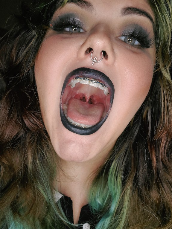 VORE Whore
