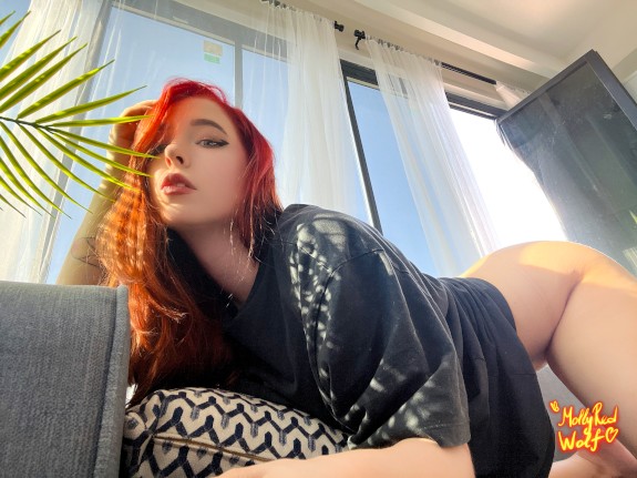 MollyRedWolf