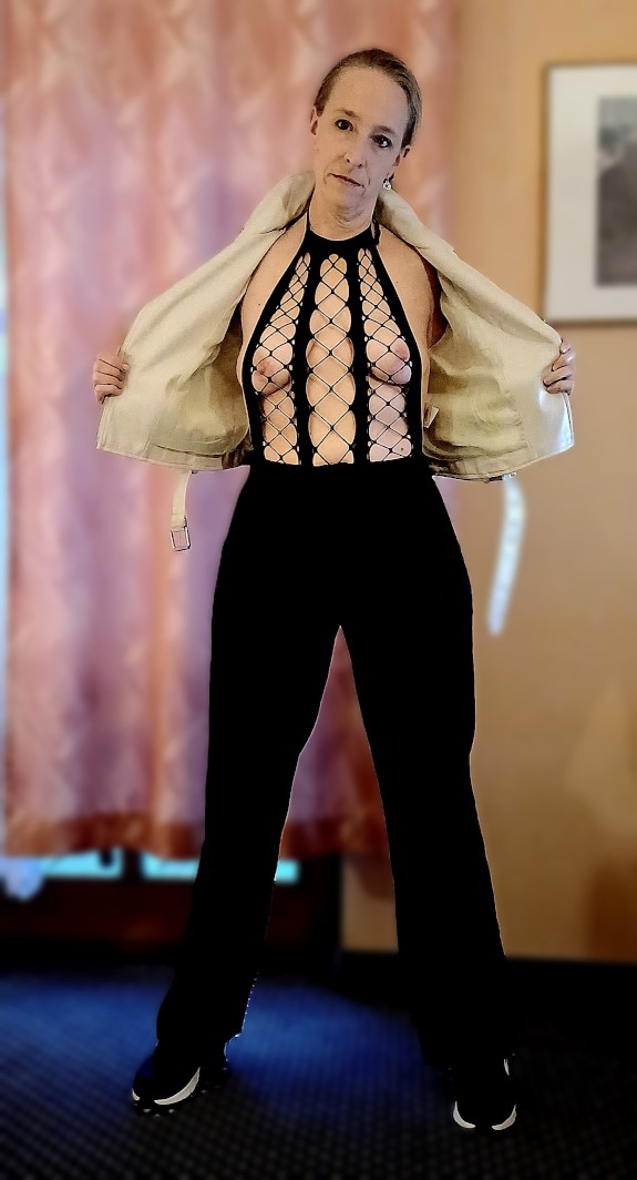 Do you like my new outfit???