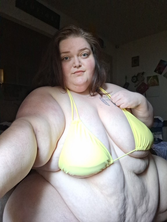 Huge Body Tiny Bikini
