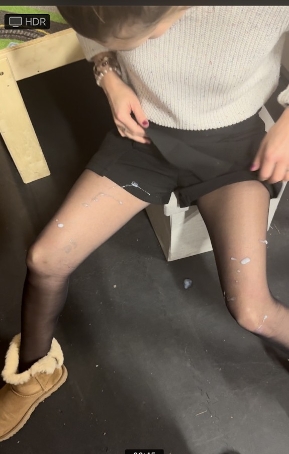 Cum on nylon leggs