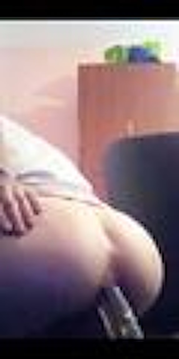 Me my tight ass and my thick dildo