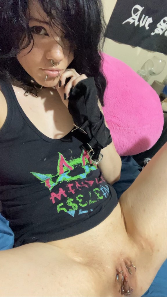 Pierced pussy