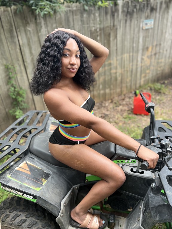 Black Pornstar fijii pornbox behind the scenes