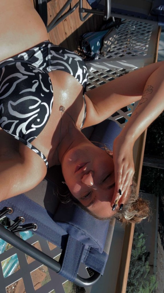 Candy 🍬 for your eyes 👀😍