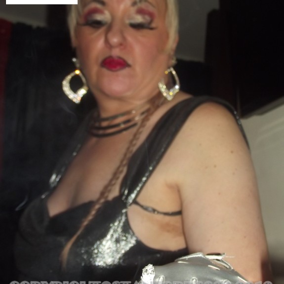 1101 SHIRLEY SLUT