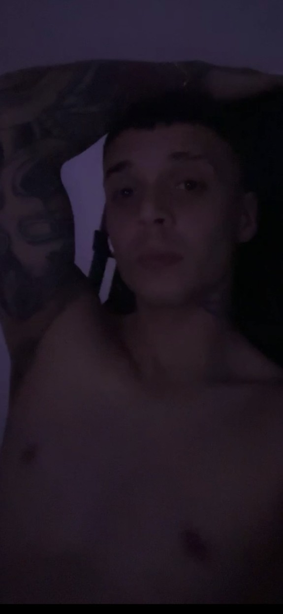 Should I Start Making Content ? Rate my dick 1 to 10😈