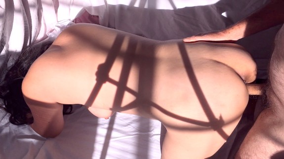 GORGEOUS MATURE ASIAN  BEING POUNDED DOGGYSTYLE AND  CUM OVER HER ASS