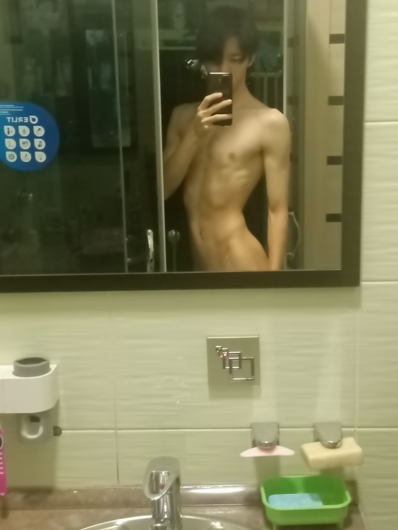 Me after the shower^^