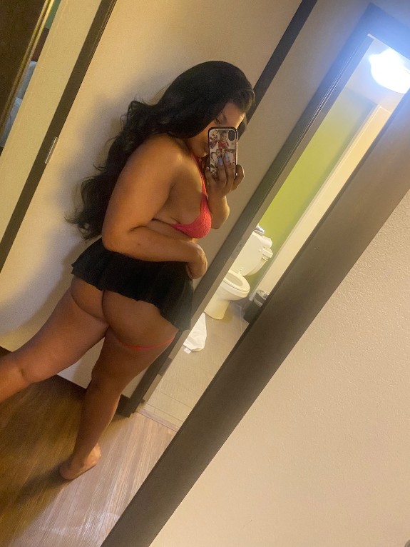 Pretty in pink🤪