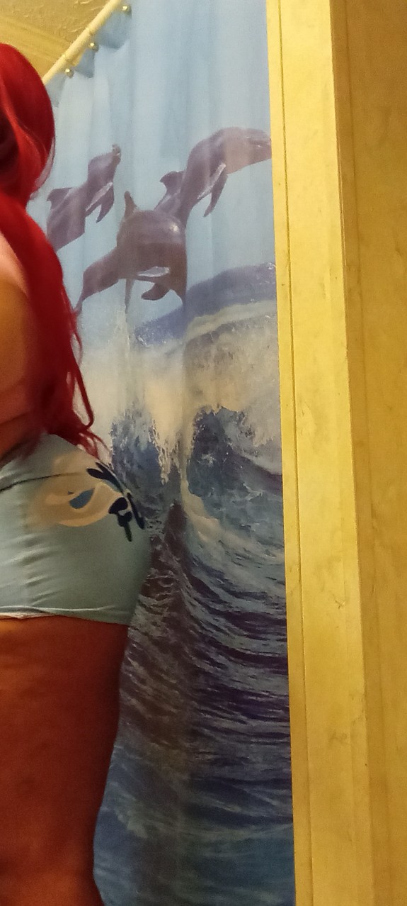 Baddie thick ass lil squirt Queen