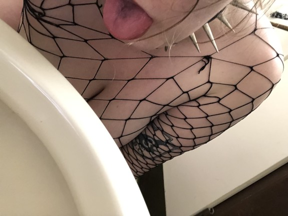 Lonely Slut photo