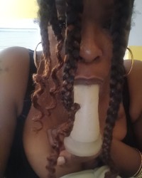 Ebony Single photo