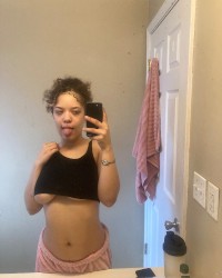 Lightskin shows a sneak peek of her hot tits (Onlyfans in the bio boo ) photo