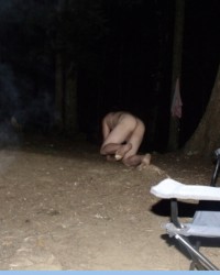 Micro penis saloppe dans les bois photo