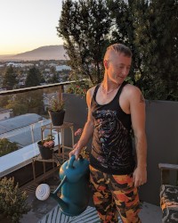 Handsome body photo