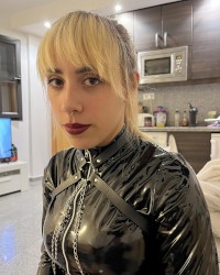 Pornellia 🙈 photo