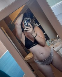Holiday Bitch photo