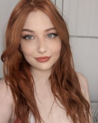 redhead natural face photo