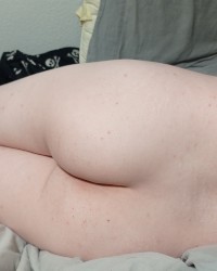 shaven femboy photo