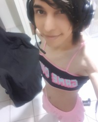 Emma Love | Selfies photo