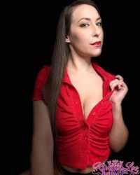 Scarlet & Sparkle photo