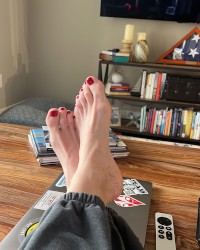 Feet Pics photo