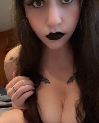 New Spooky Girl photo