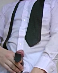 solo con corbata y camisa,mojado y orinado photo