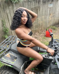 Black Pornstar fijii pornbox behind the scenes photo