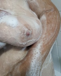 Shower play time 💓 look as I get very soapy and wet 🫧💦😜 photo