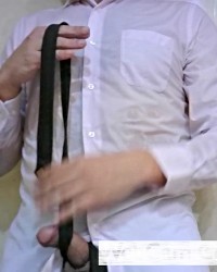 solo con corbata y camisa,mojado y orinado photo