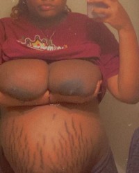 Twitter: 420kevi photo