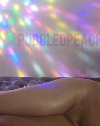 Oily Disco Peach photo