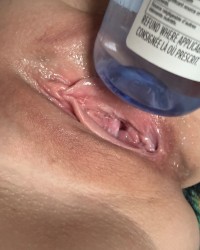 Bottle insertion photo