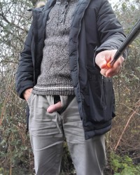 Show my cock in public park photo