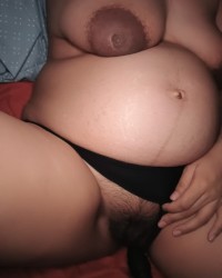 Pregnant 😈🥵 photo