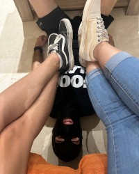 Doble Vans on me photo