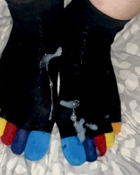 Toe socks photo