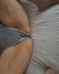 Amateur Teen Latina/ Sexy Teen slut photo