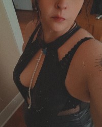 Spicygurl loves to dress up for you photo