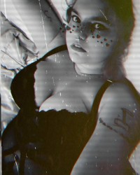Serving..Cunt photo