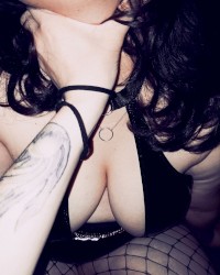 Felt cute, might delete later photo