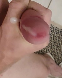 Johnny Dickenson's dick photo