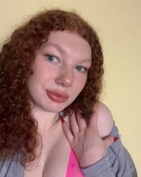 18yo red haired Teen photo